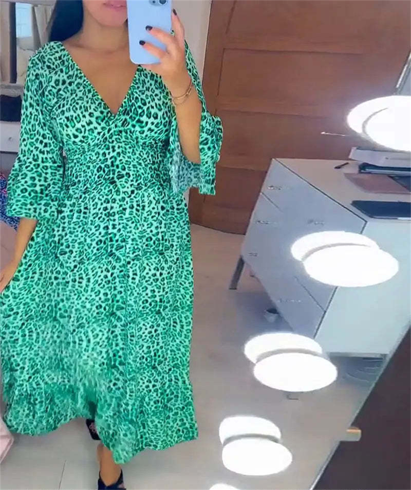 🔥What should I wear tomorrow?🔥Women's Cotton Wrap Dress with leopard pattern