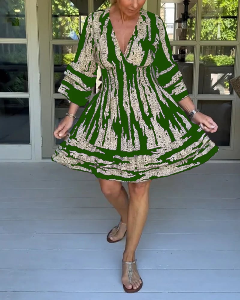 🔥🩷👗2024 Summer New Arrivals🎉V-neck dress with three-quarter sleeves👗✨
