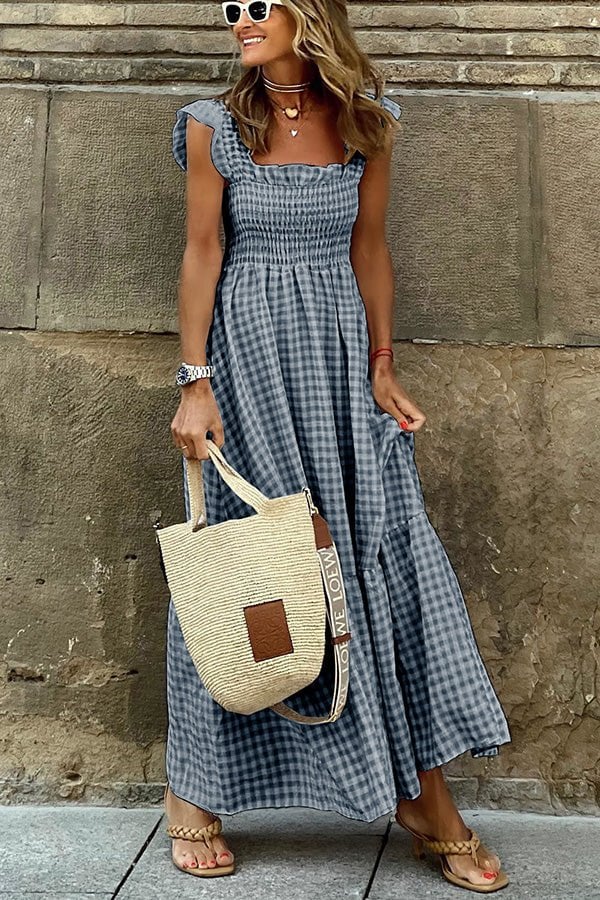 🥰 Simple halter dress with plaid