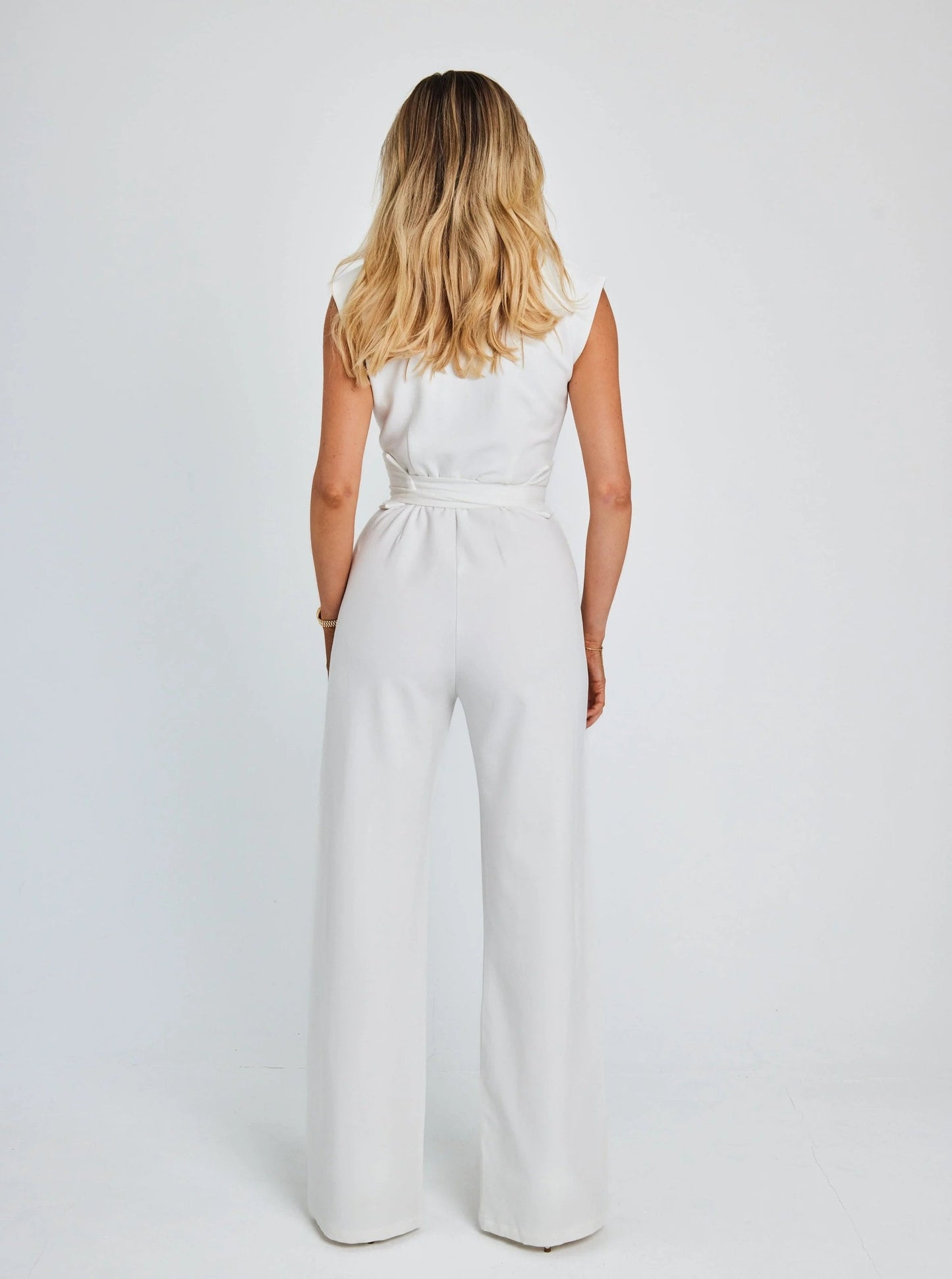 🎁Limited time 50% OFF⏳Women's Sleeveless Wide-Leg Jumpsuit