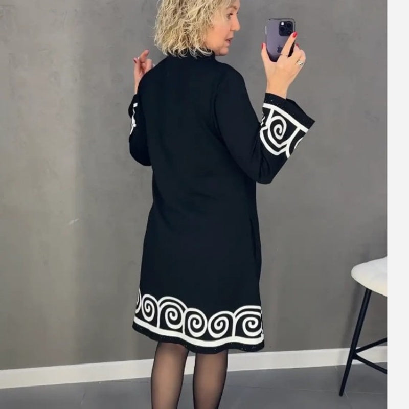 Abstract pattern design endows the dress with unique charm, making you stand out in the crowd.