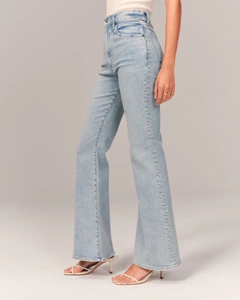 🍂What should I wear tomorrow??🍂Ultra High Rise Stretch Flare Jean👖