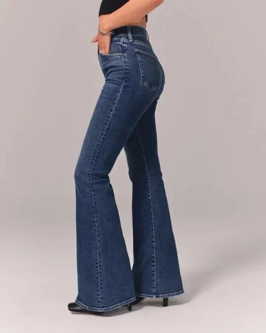 🍂What should I wear tomorrow??🍂Ultra High Rise Stretch Flare Jean👖