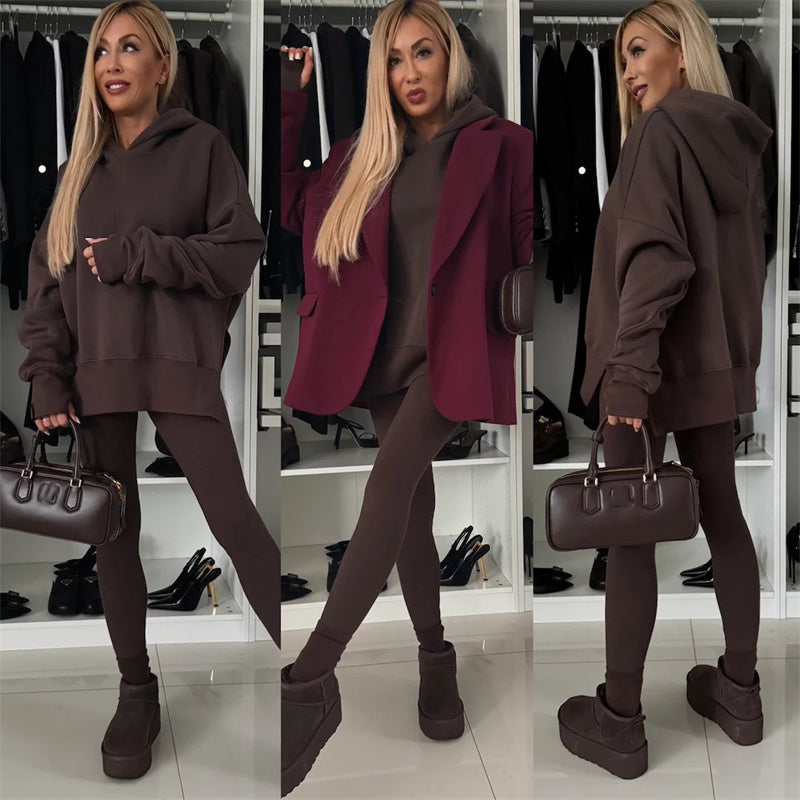 Women's oversized hoodie and leggings set, keeping you beautiful and charming in the cold!