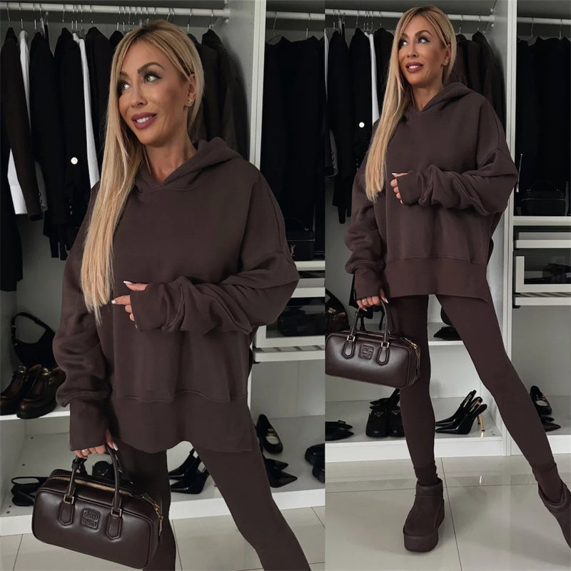 Women's oversized hoodie and leggings set, keeping you beautiful and charming in the cold!