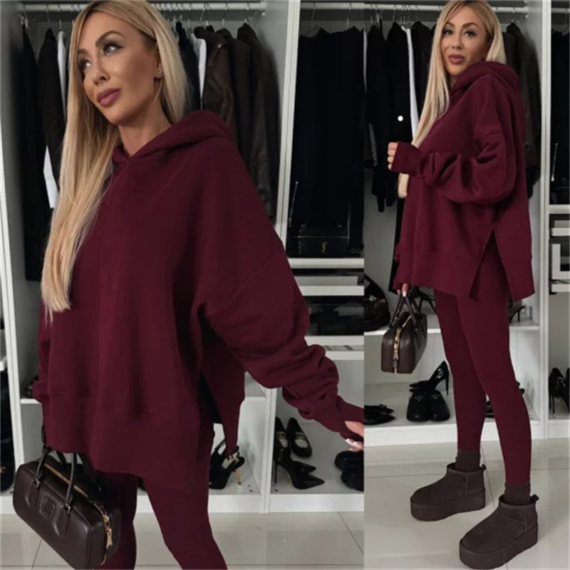 Women's oversized hoodie and leggings set, keeping you beautiful and charming in the cold!