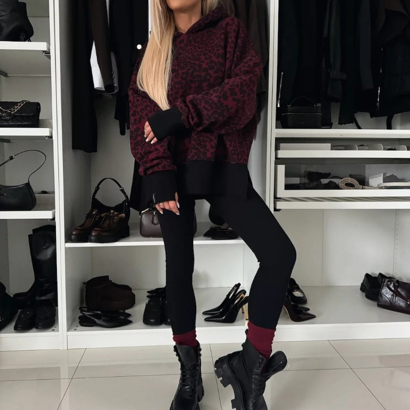 Women's oversized hoodie and leggings set, keeping you beautiful and charming in the cold!