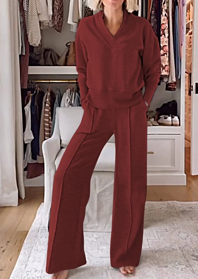 🎉What should I wear tomorrow?🎉Women's Solid Color V-neck Top & Pants Two-piece Set