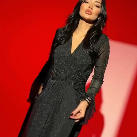 🔥 What should I wear tomorrow? 🔥Elegant V-Neck Pleated Bodycon Maxi Dress