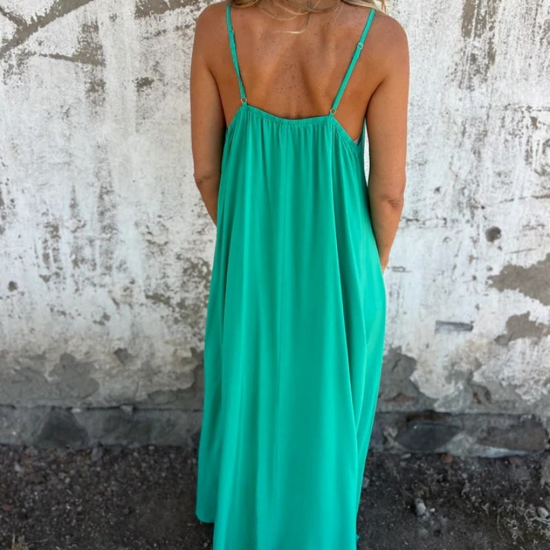 What should I wear tomorrow? đź’•Women's Elegant Lace Trim V-Neck Spaghetti Strap Maxi Dress