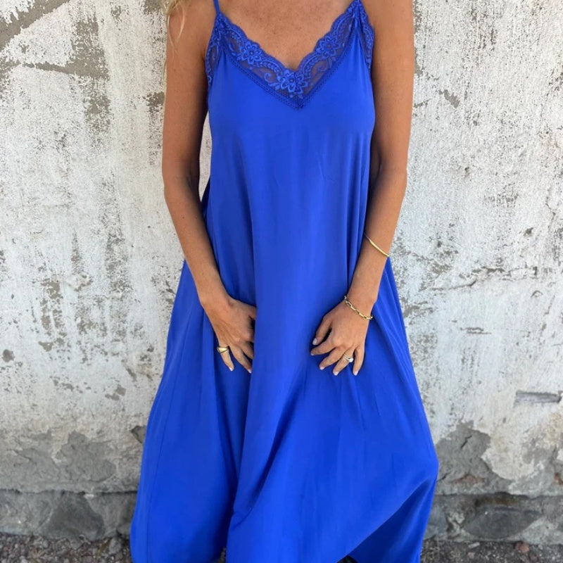 What should I wear tomorrow? đź’•Women's Elegant Lace Trim V-Neck Spaghetti Strap Maxi Dress