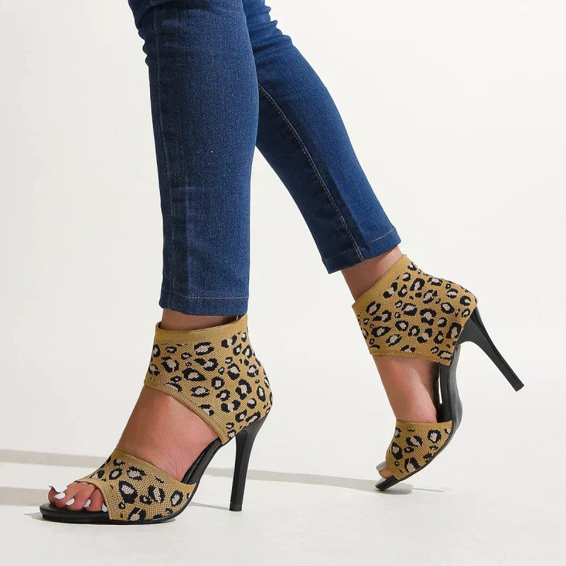 🔥What should I wear tomorrow?🔥Women's Stylish Slim Heel Sandals💖