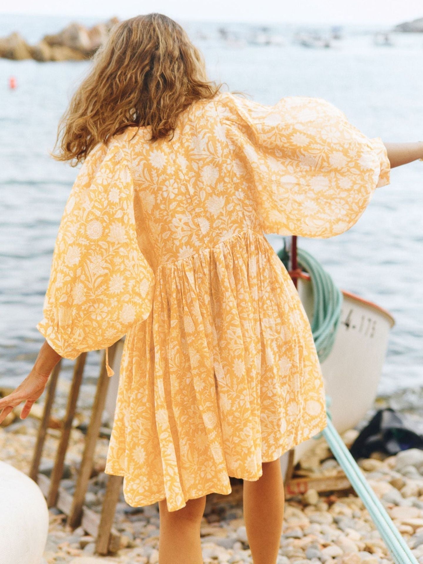 🔥50% OFF🔥V Neck Summer Half Sleeve Floral Tunic Short Dress