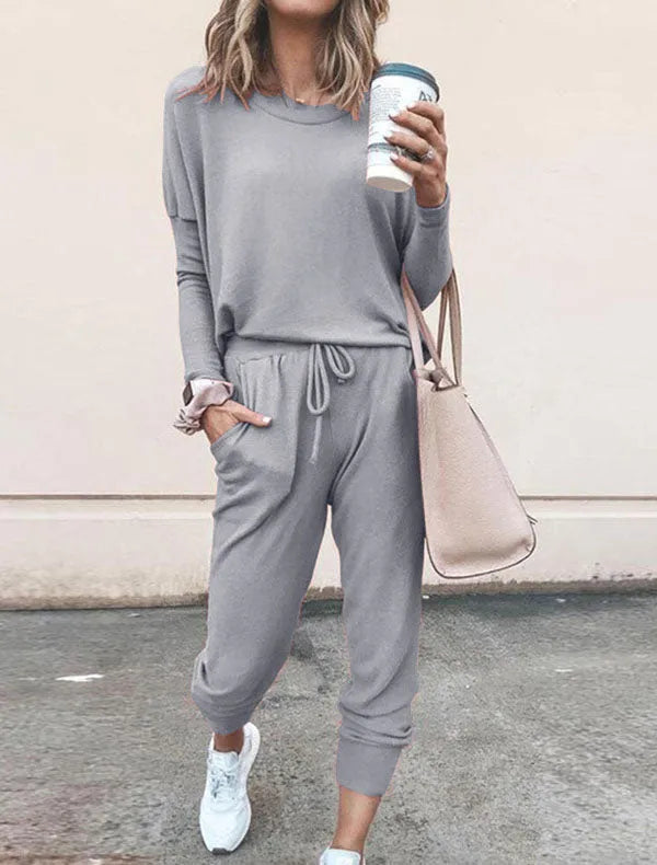 WOMEN'S 2023 SWEATSUIT TWO PIECE OUTFIT