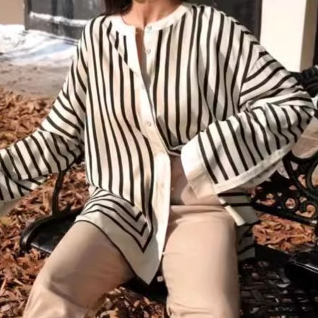 💕Casual Striped Round Neck Button Front Blouse