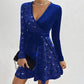 V-neck hip-waisted skirt, sequins sparkling, bloom unique charm.