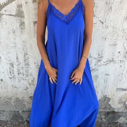 What should I wear tomorrow? 💕Women's Elegant Lace Trim V-Neck Spaghetti Strap Maxi Dress