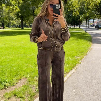 ✨ Women’s 2-Piece Tracksuit Set — Chic Comfort for Every Occasion! 💃